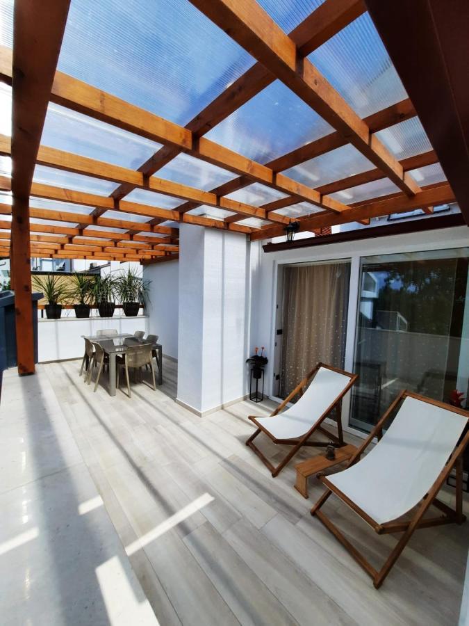 Njivice, Otok Krk, Apartman Dora מראה חיצוני תמונה