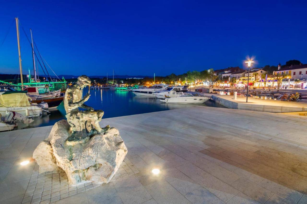 Njivice, Otok Krk, Apartman Dora מראה חיצוני תמונה
