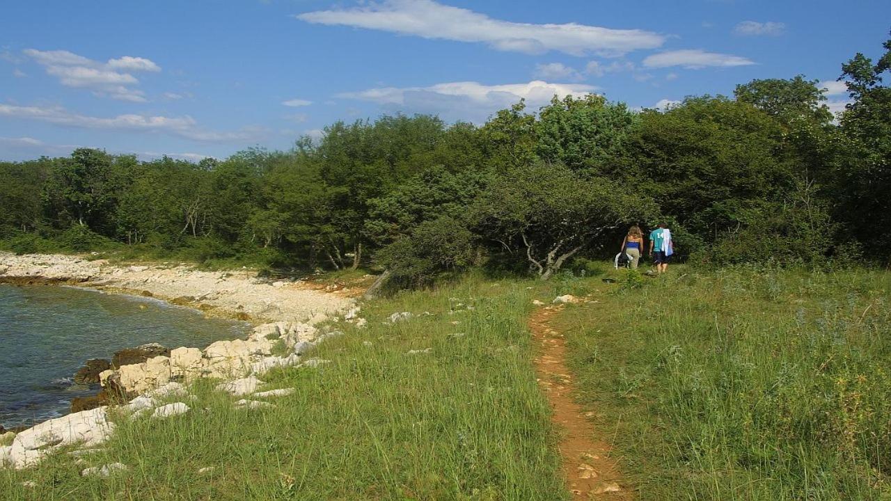 Njivice, Otok Krk, Apartman Dora מראה חיצוני תמונה